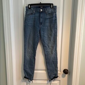 Hudson Jeans Blue Ankle Cropped Jeans with Distressed Hem